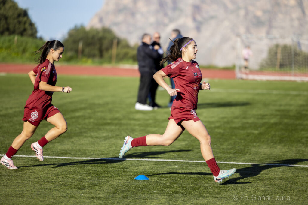 Fotografia 18 dell’album Trapani Calcio Femminile VS Multisport s. atl. scelsa